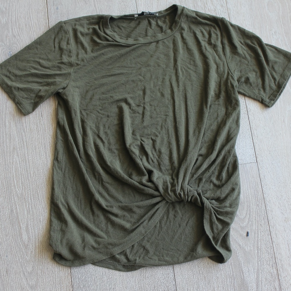 June & Hudson Green Front Tie Shirt